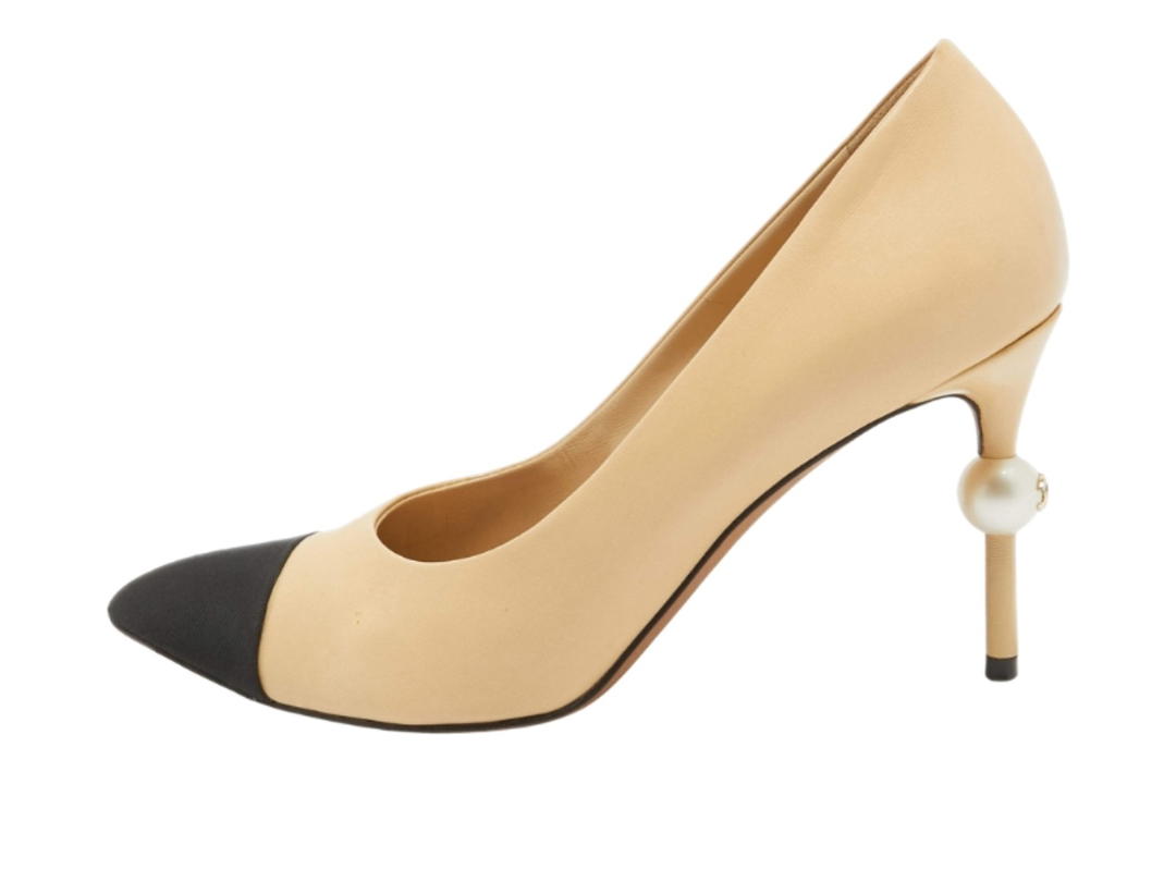 Chanel Chanel Faux Pearl Cap Toe Pointed Toe Pumps Beige Black
