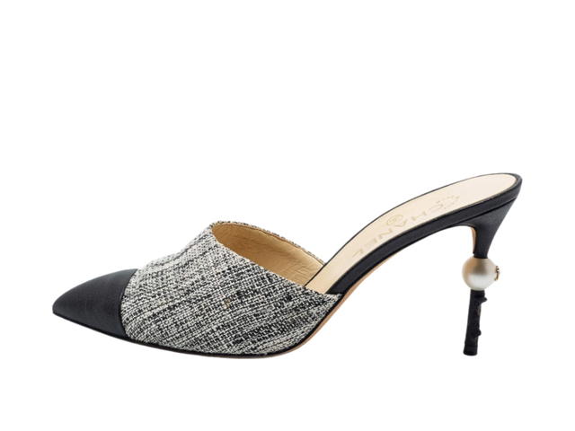 Chanel Chanel Tweed Goatskin Pearl Mules In Tweed And Leather With Pointed Cap Toe CC Pearl Black White - view 2
