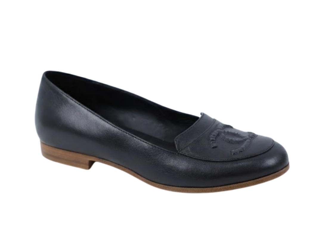 Chanel Chanel Mocassins Loafers CC Logo Black