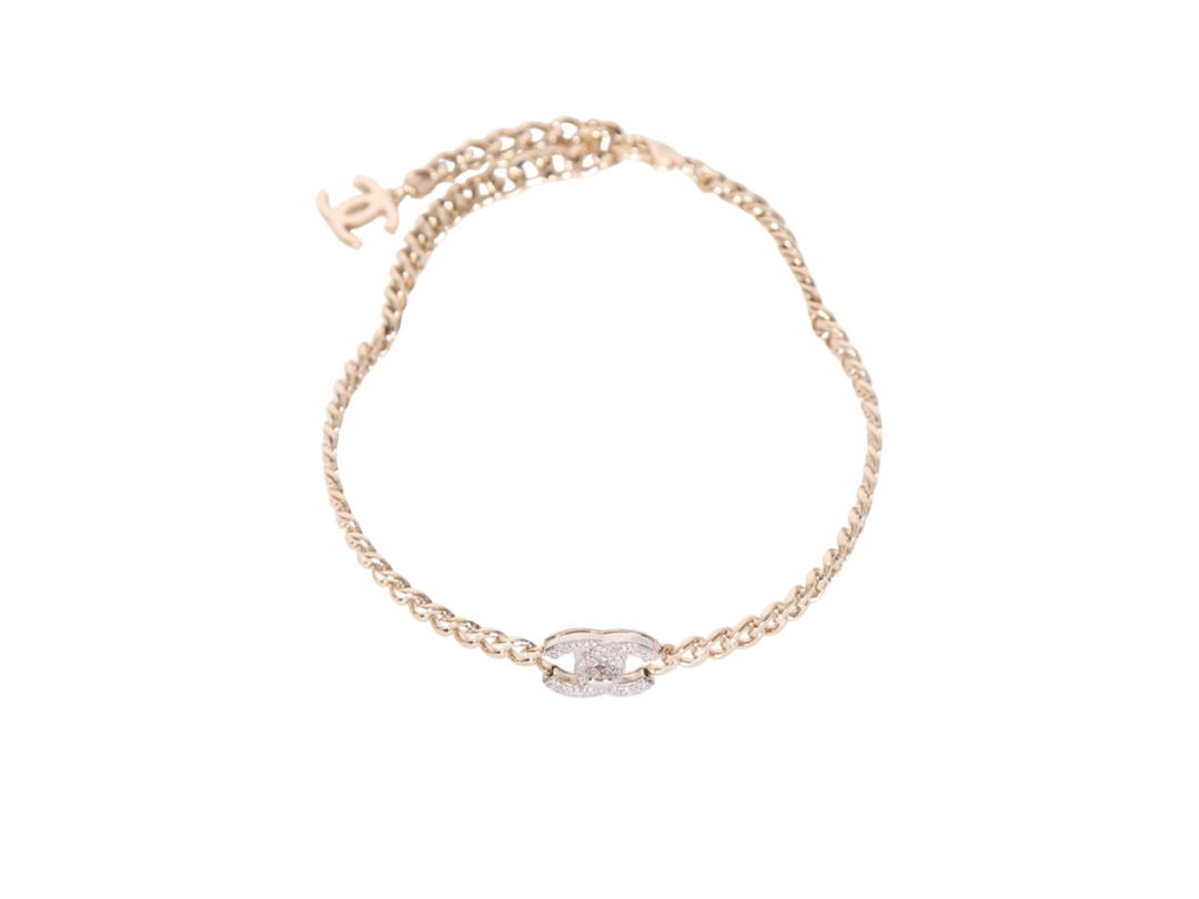 Chanel Chanel CC Crystal Turn Lock Chain Choker Necklace In Gold Metal With Gold Hardware