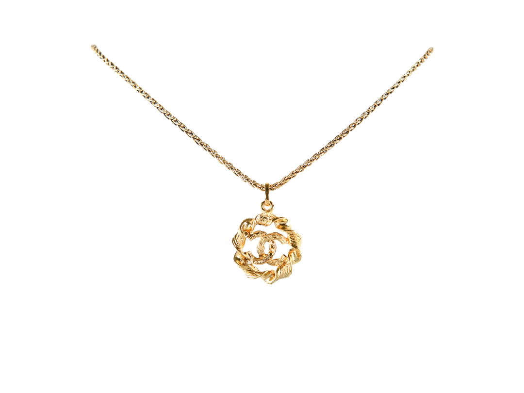 Chanel Chanel CC Logo Plated Chain Pendant Necklace Gold