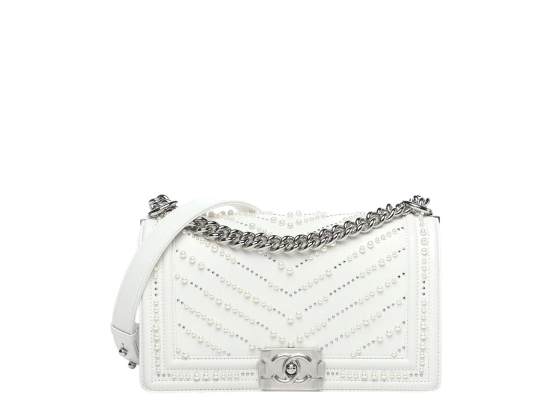 Chanel Chanel Medium Boy Flap White