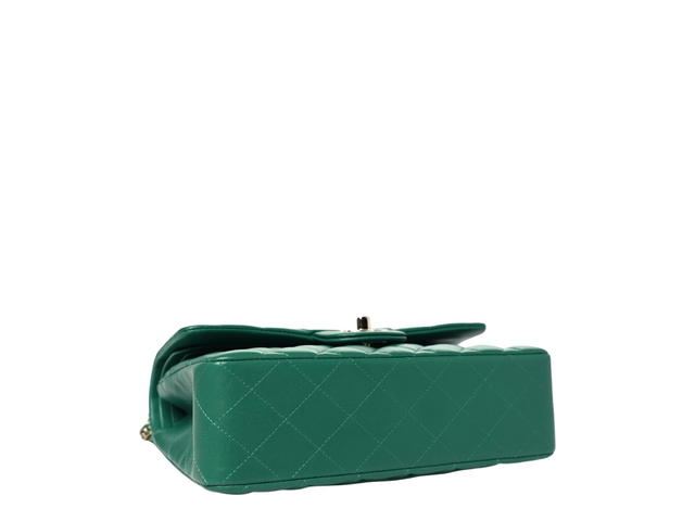 Chanel Chanel Small Double Flap In Green Lambskin With Gold Hardware Green - view 3