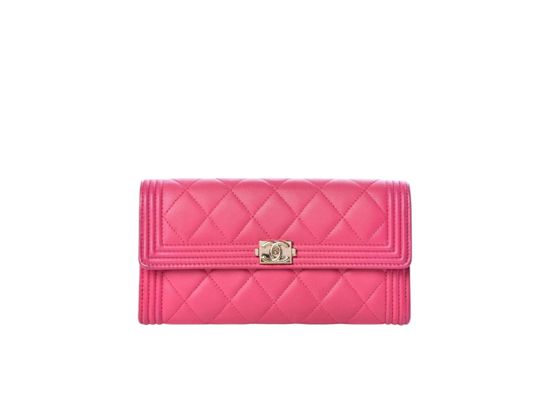 Chanel Chanel Boy Flap Wallet In Fuchsia Lambskin With Gold Hardware