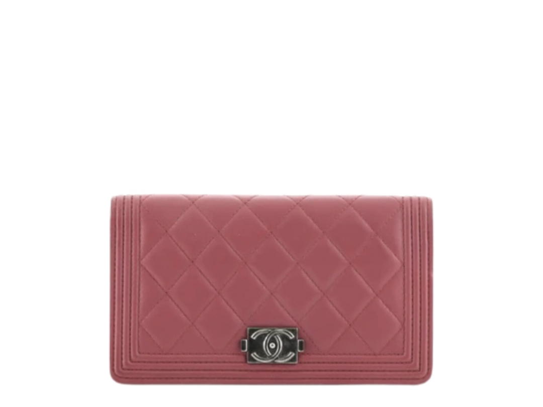Chanel Chanel Boy Wallet In Pink Lambskin Leather With Aged Silver Hardware
