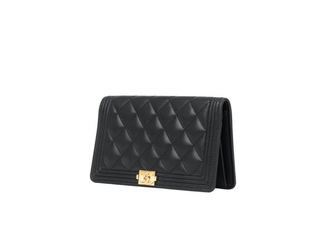 Chanel Chanel Boy Yen Wallet In Gold Hardware With Black - view 2