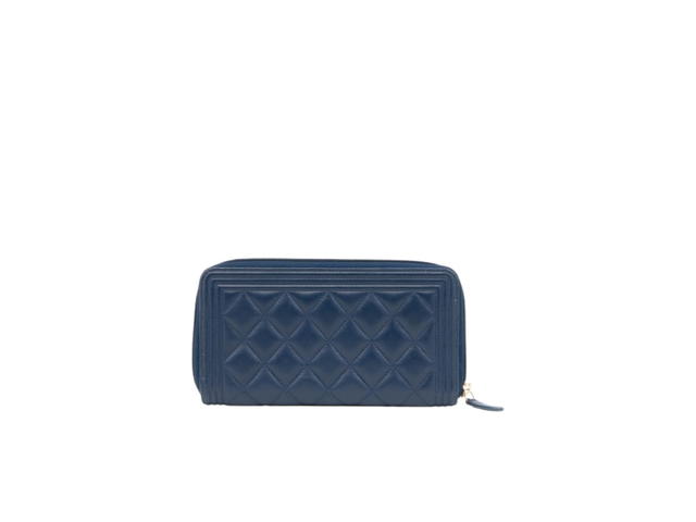 Chanel Chanel Boy Zip Around Wallet In Lambskin Quilted With Gold Hardware Blue - view 4