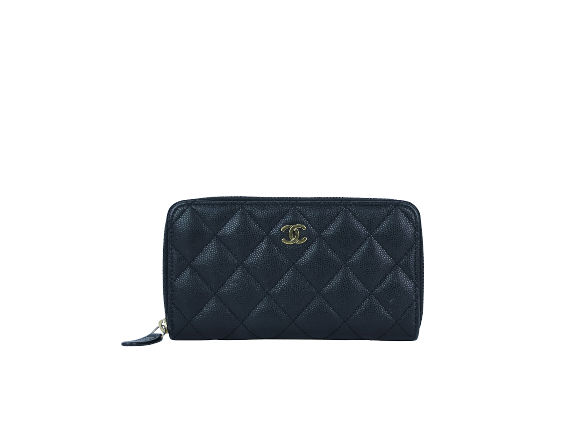 Chanel Chanel Gusset Zip Around Wallet Black
