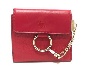 Buy Chloe chain compact wallet  Folded wallet Leather Red at Sasom – Authentic and Ready to Ship