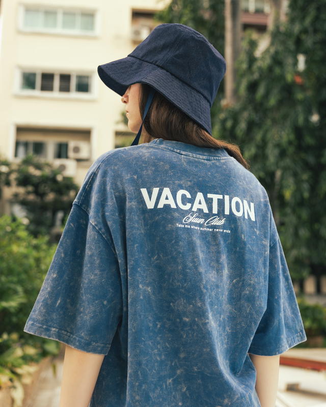 Classy SUUN - Oversized T-Shirt " Vacation" Navy - view 2