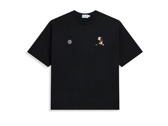Carnival Carnival Golf X Disney Group Shot T-Shirt Black - view 2