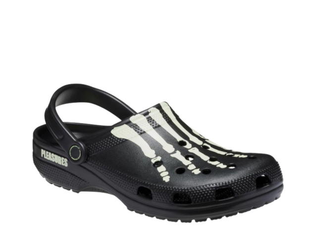 Crocs Crocs Classic Clog Pleasures Skeleton Black Glow - view 2
