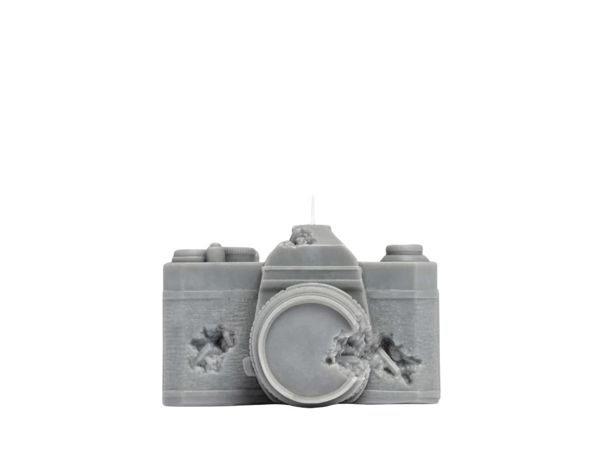 Daniel Arsham Daniel Arsham Eroded Camera Candle Grey