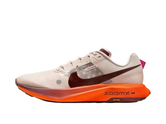 Nike Nike Ultrafly Running Shoes Guitar Muddy Red - view 2