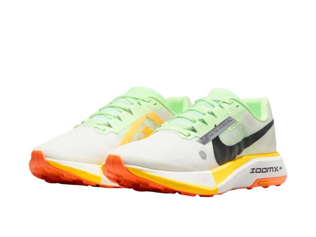 Nike Nike Zoomx Ultrafly Trail White Green (Women's) - view 3