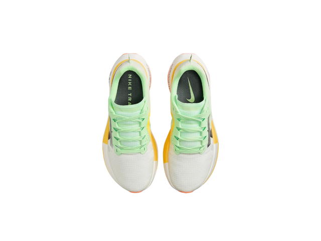 Nike Nike Zoomx Ultrafly Trail White Green (Women's) - view 4