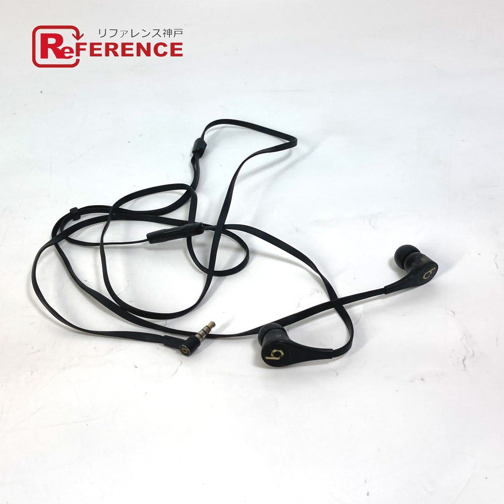 MCM ear headphones Beats with cord With case in VisetosEarphones