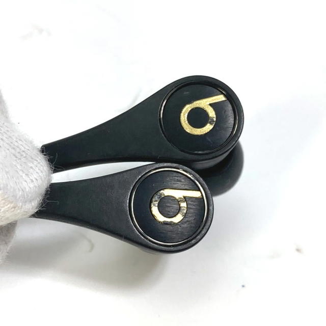 MCM ear headphones Beats with cord With case in VisetosEarphones - view 5