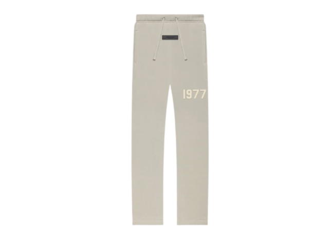 Fear of God Fear of God Essentials Kids Relaxed Sweatpant Smoke (FW22) - view 1