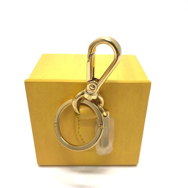 Fendi FENDI 7AR894 logo/accessories mini box charm Key Holder yellow/GoldHardware - view 2