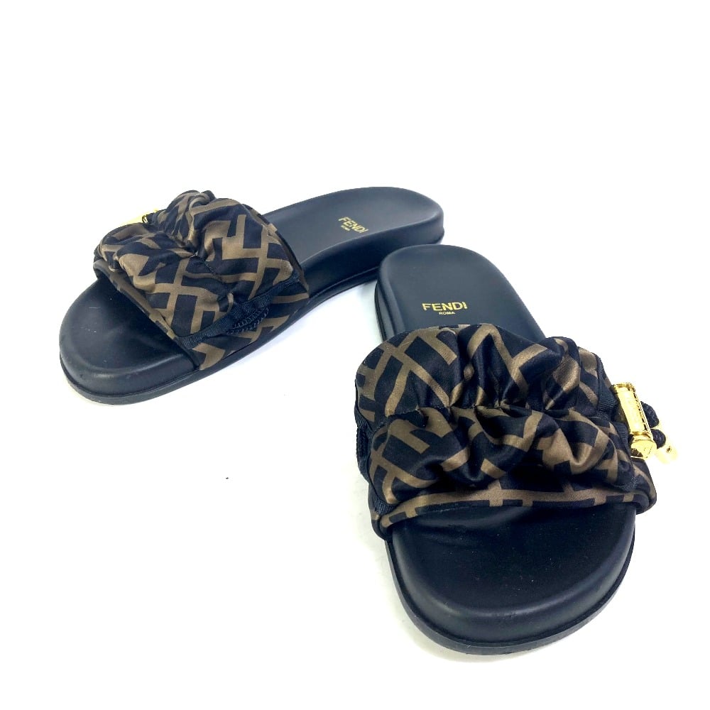 Fendi FENDI 8X8142 Sandals Pool Sandals Feel Slide Pleated Zucca polyester Brown/Black
