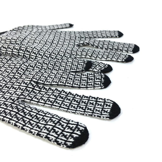 Fendi FENDI FXY010 logo gloves Glove wool Black/White - view 4