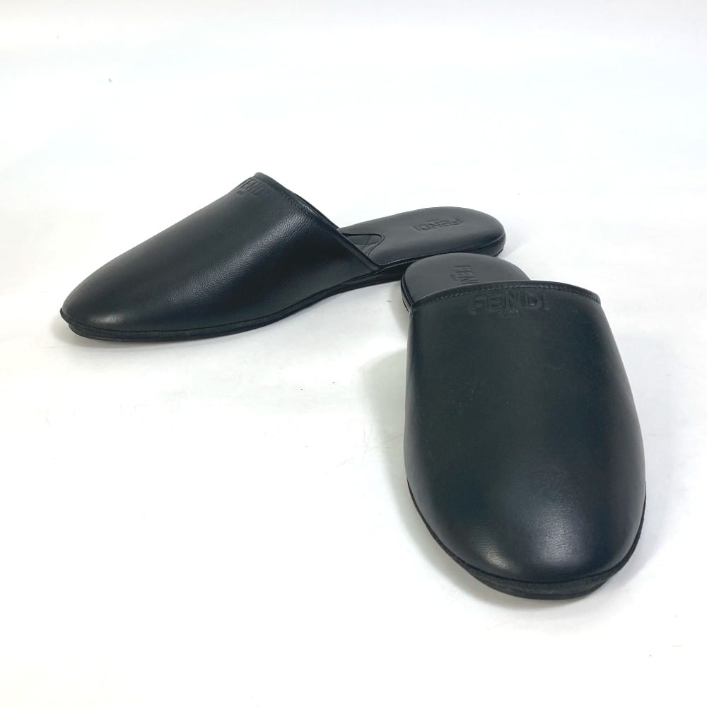 Fendi FENDI indoors logo slippers room shoes shoes flat Other shoes Leather Black