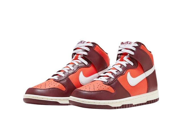 Nike Nike Dunk High Be True To Her School (Women's) - view 3
