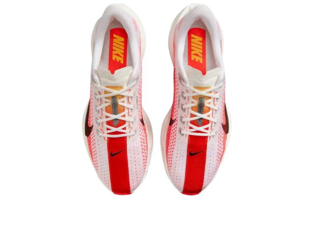 Nike Nike Pegasus Plus White Bright Crimson Topaz - view 4