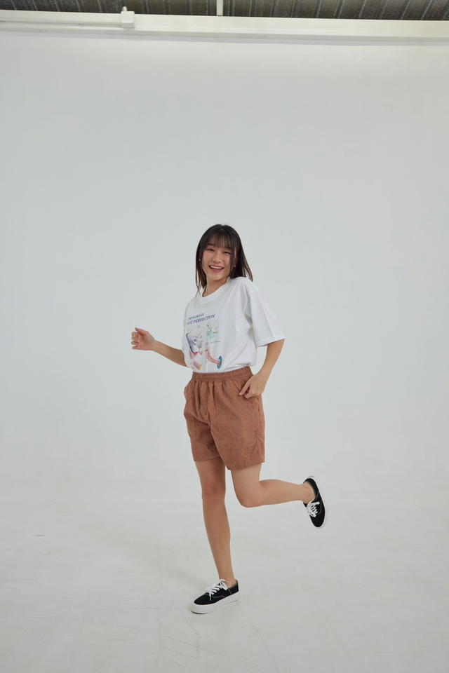 freakydaddyshop Freaky Daddy Sunny Shorts Ovaltine กางเกงขาสั้น ทรงใส่สบาย เหมาะกับทุกเพศทุกวัย - view 5