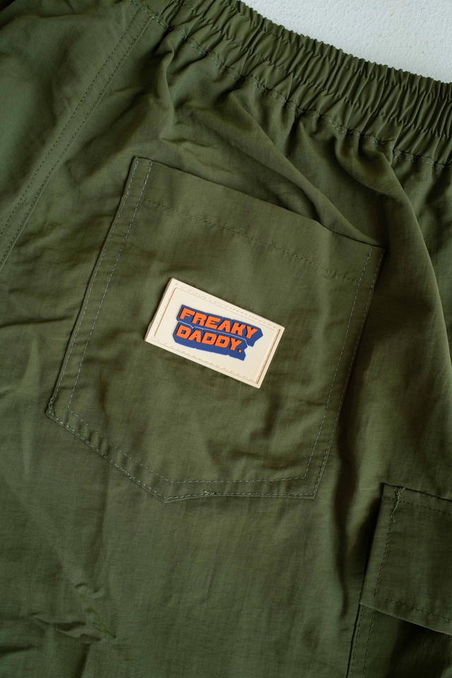 freakydaddyshop Freaky Daddy Nico Shorts Hunter Cargo Green - view 2