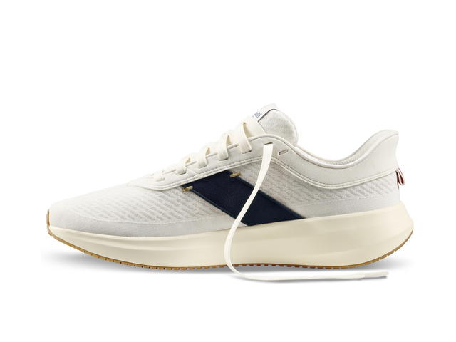 Tracksmith Tracksmith Eliot Runner White Navy (W) - view 2