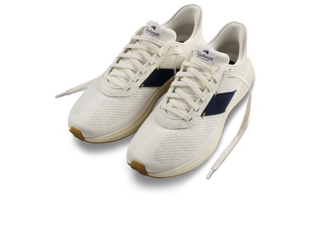 Tracksmith Tracksmith Eliot Runner White Navy (W) - view 3