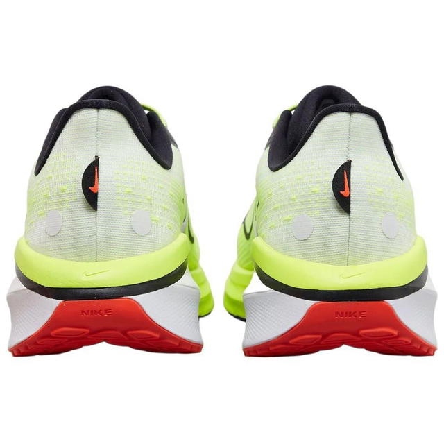 Nike Nike Air Zoom Vomero 17 - Neon Green - view 3