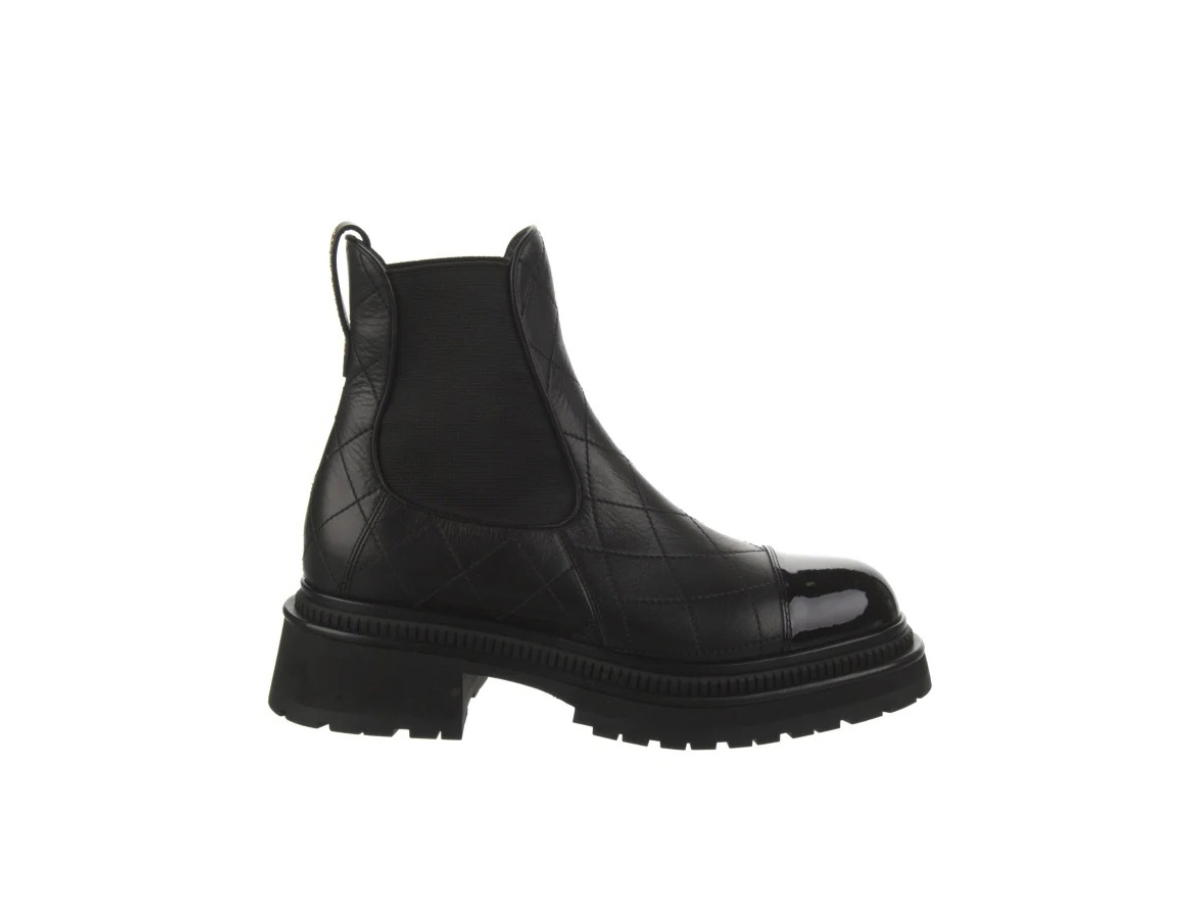 Buy Chanel Short Chelsea Boots Black (Women's) at Sasom – Authentic and Ready to Ship