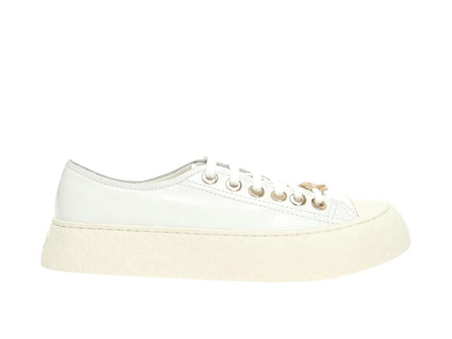 Chanel Chanel 24S Low-Top Skateboard Shoes White (Women's) - view 1