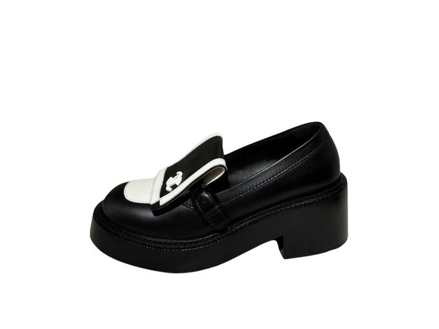 Chanel Chanel Loafers Black (Women's) - view 2