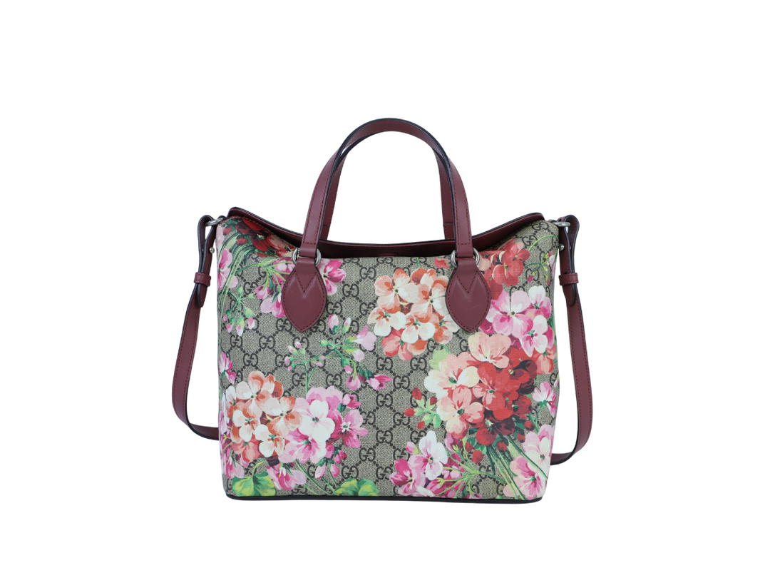 Gucci Gucci Soft GG Supreme Monogram Blooms Bag