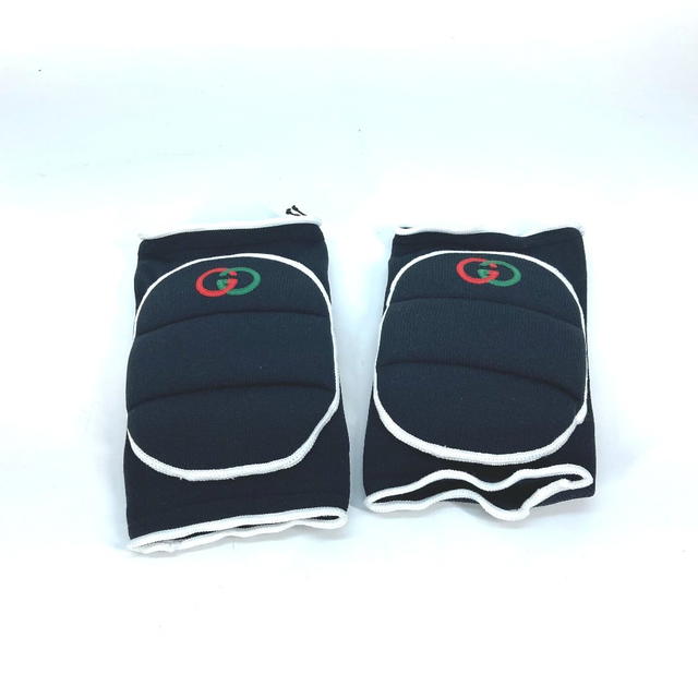 Gucci GUCCI 593478 GG Knee pads knee pads sports Unused - view 2