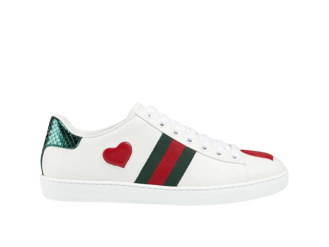 Gucci Gucci Ace Red Heart Embroidered Sneakers (W)