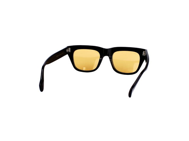 Gucci Gucci Cat-Eye Frame Sunglasses In Shiny Black Acetate Frame With Gucci Rivets Orange Lens - view 4