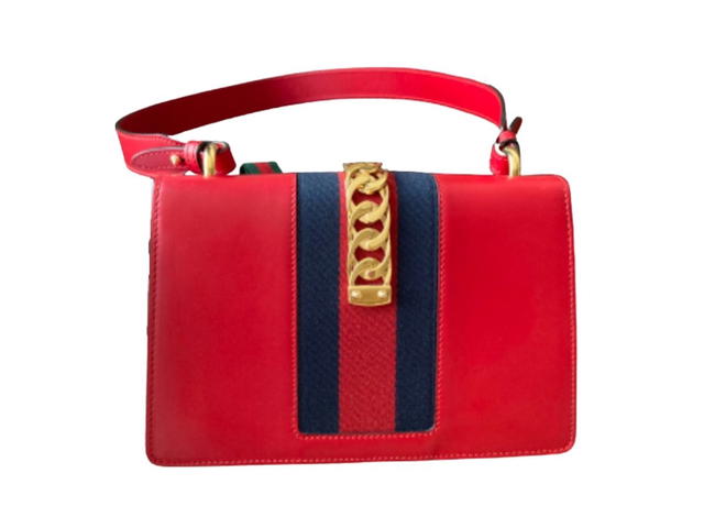 Gucci Gucci Sylvie Medium Shoulder Bag - view 2