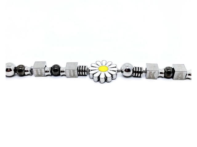 GUUKA GUUKA G-Dragon Daisy letter Small Round Bead Titanium Steel Bracelet - view 3