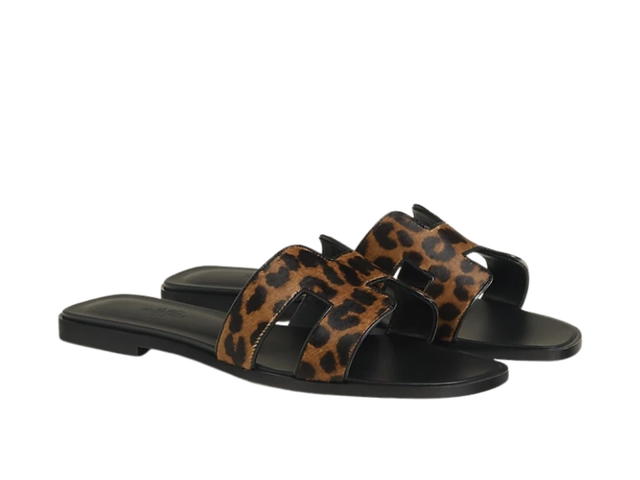 Hermes Hermes Oran Sandal Gold Noir - view 3