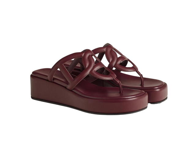 Hermes Hermes Gipsy Sandal In Nappa Leather With Platform Sole And Iconic Oversized Rouge Marsala - view 2