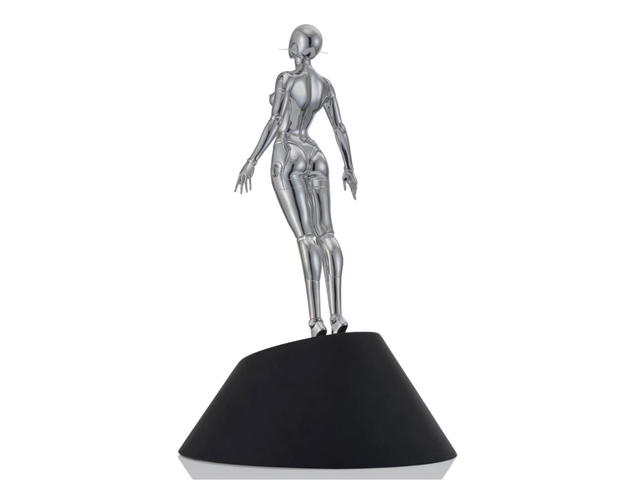 Hajime Sorayama Hajime Sorayama Sexy Robot Floating 1/4 Scale Figure - view 3