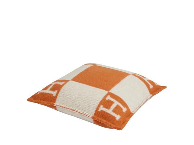 Hermes Hermes Avalon III Pillow Small In Jacquard Woven Wool And Cashmere Ecru-Potiron - view 2