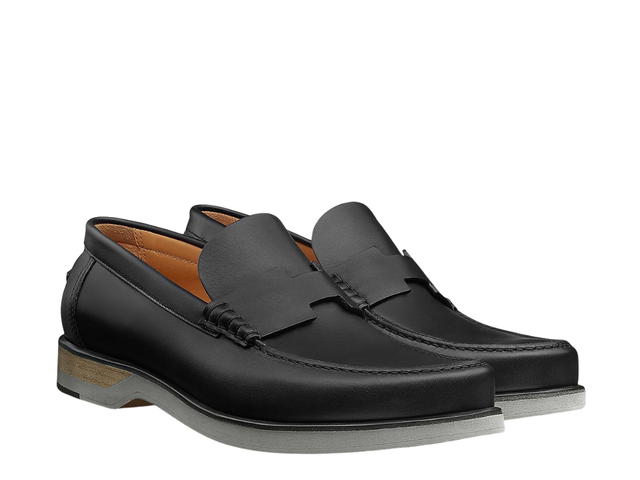 Hermes Hermes Bob Loafer In Calfskin With Notched Rubber Sole Black - view 2
