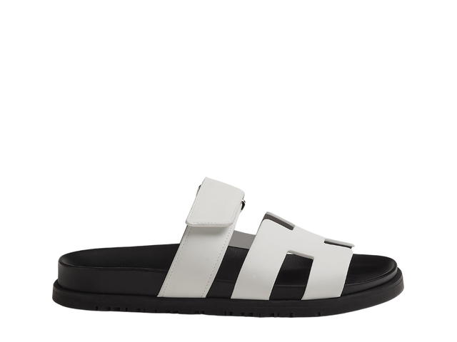 Hermes Hermes Chypre Sandal In Calfskin With Anatomical Rubber Sole And Adjustable Strap Blanc - view 1