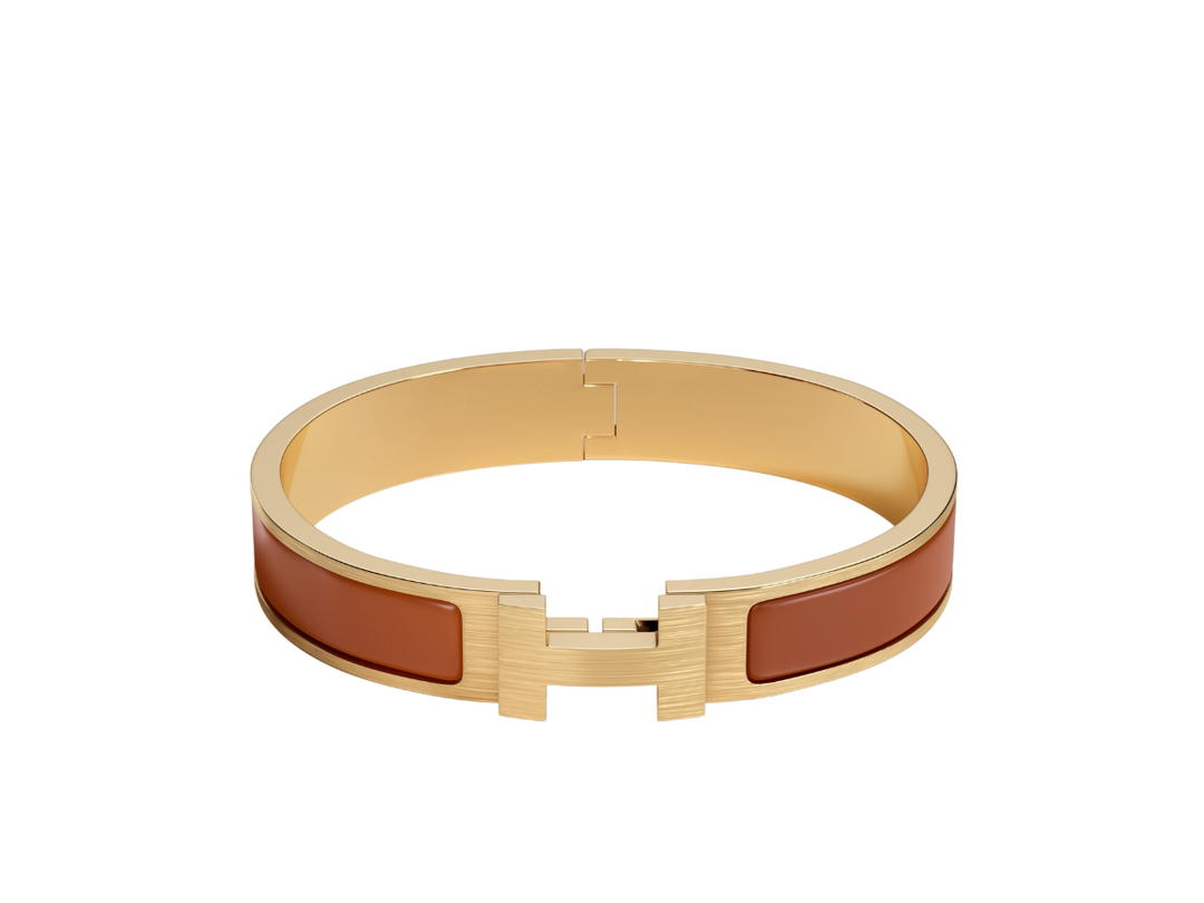 Hermes Hermes Clic HH Bracelet In Matte Enamel With Brushed Gold-Plated Hardware Gold Mat